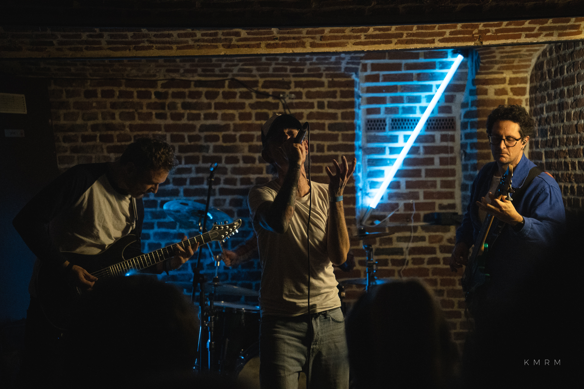 TheFallingTape HighVoltage - Photo 15